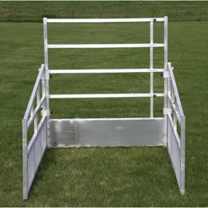 ALUMINUM FRONT STALL PANEL, EXPANDABLE 5' TO 8'