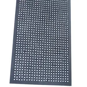 DRY COMFORT STALL MAT 3' X 5'