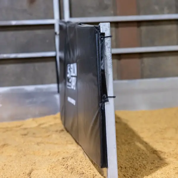 Stall Divider Mat